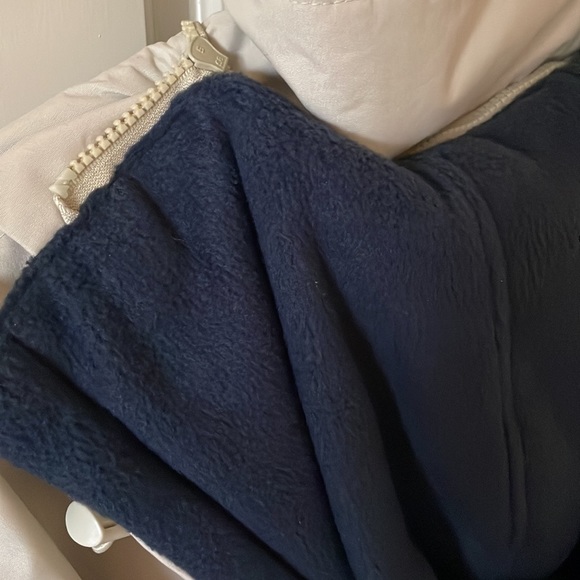 A Warm Men’s Jacket! - Picture 5 of 5